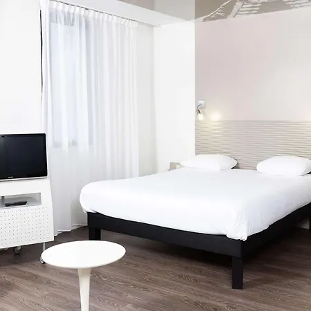 Ibis Styles Lille Aeroport Hotel 3*