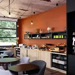 Ibis Styles Lille Aeroport Hotell 3*