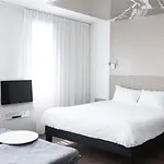 Hotell Ibis Styles Lille Aeroport 3*
