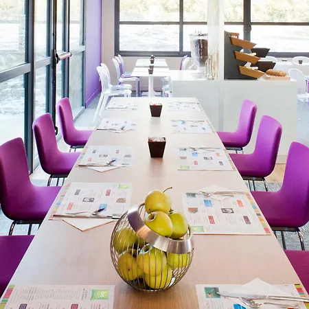Ibis Styles Lille Aéroport Hotel 3*
