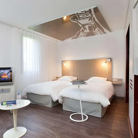 Ibis Styles Lille Aeroport Hotel 3*