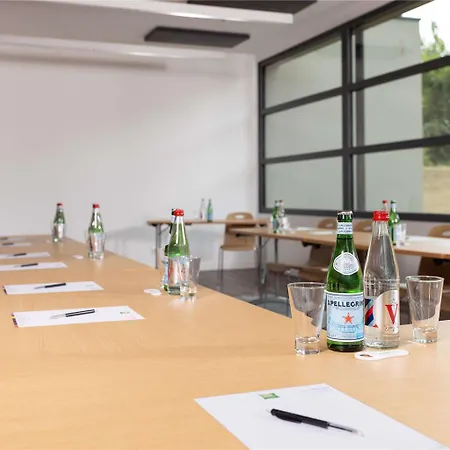 Hotel Ibis Styles Lille Aeroport 3*