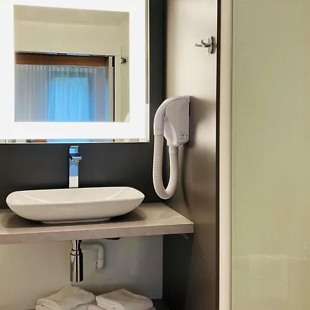 Hotel Ibis Styles Lille Aeroport Lesquin