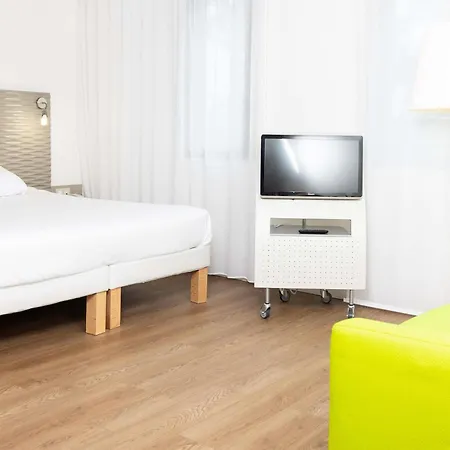 Hotel Ibis Styles Lille Aéroport