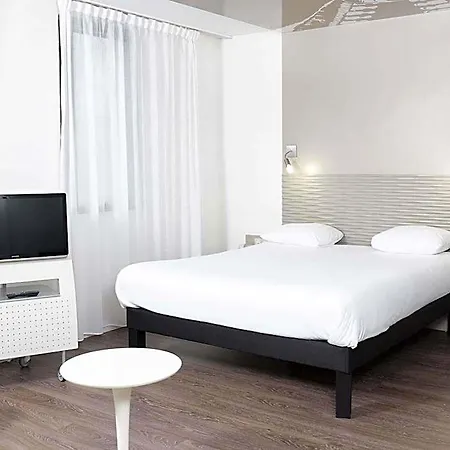 Отель Ibis Styles Lille Aeroport Лескен